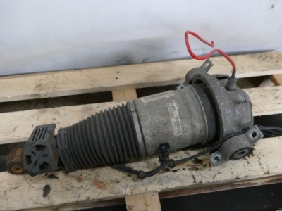 Porsche cayenne 9p амортизатор подушка пневмоподушка l.t фото №1