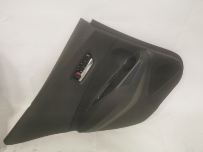 Обшивка дверь левый правый задняя toyota corolla e21 hb фото №1