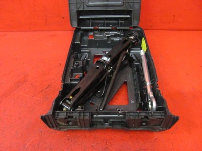 Peugeot expert iii traveller домкрат ключ 9811866680 фото №1