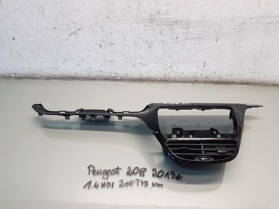 Рамка захист радіо решітка обдув peugeot 208 i фото №1