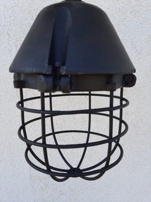 stara lampa przemysłowa fabryczna wisząca loft vintage warsztatowa