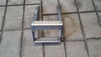 Volvo fh 4 подножка лестница przy akumulatorach фото №1