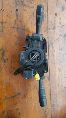 Перемикач комбінований стрічка sandero iii 255671163r фото №1