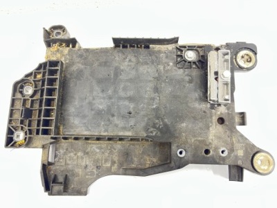 Mini cooper one f56 f45 15r основание аккумулятор 7641798 фото №1