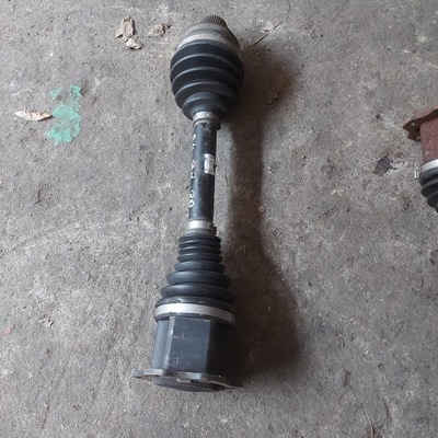 Приводной вал правый перед audi a4 b8 8k0407271p фото №1