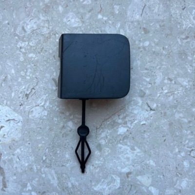 Peugeot partner ii 15-18 lift заглушка фаркоп перед 9810964277 фото №1