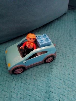 Lego Duplo auto samochód + figurka kierowca klocki