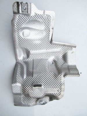 Mercedes c-klasa w205 1.6 cgi защита тепловая фото №1