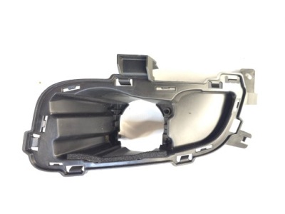 Latitude решітка протитуманної фари перед ліва oryg 261a52297r фото №1