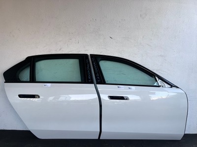 Дверь правый перед задняя bmw 7 g70 цвет a300 фото №1