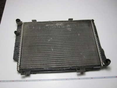 Радиатор воды mercedes w202 1.8 96r 61,5cm фото №1