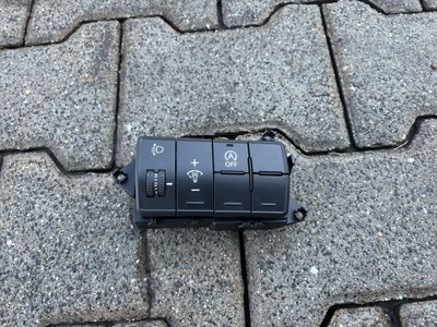 Hyundai i30 ii панель регулировки света фото №1