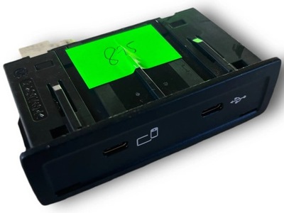 Mercedes gle w167 разъём port соединитель usb 1678201302 фото №1