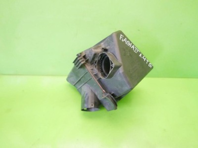 Корпус фільтра повітря skoda fabia ii 1.4tdi 06- фото №1