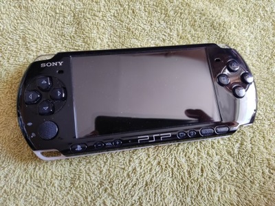Konsola Sony PSP 3000 Piano Black