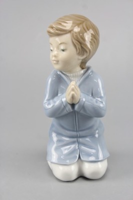 =ARTexpert=figurka chłopiec Hiszpania NAO LLADRO