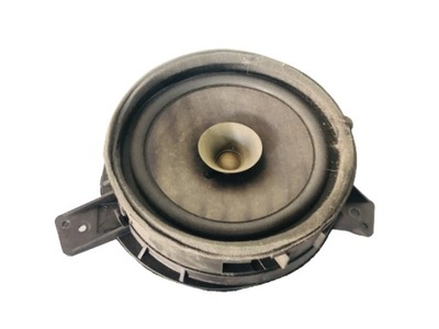 MITSUBISHI GRANDIS ALTAVOZ DERECHA PARTE TRASERA MR986444  