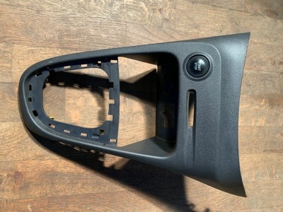 Renault captur lift тунель середній кнопка запуск фото №1