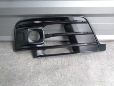 Audi q7 4mo s-line решітка бампера права фото №1