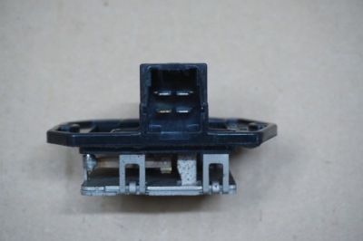 Toyota rav4 ii резистор вентилятор обдув 00-05r eu фото №1