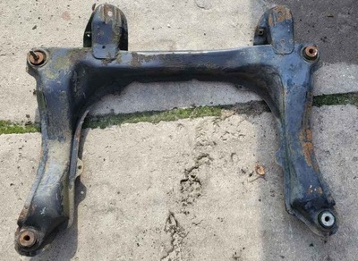 2261/11 балка підрамник рама двигуна audi 80 b3 фото №1