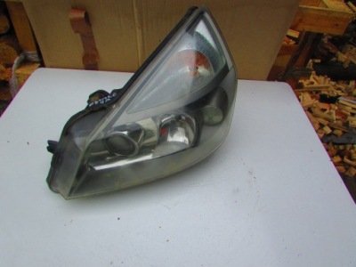 Лампа левая перед renault iv ксенон hella 15565900li фото №1