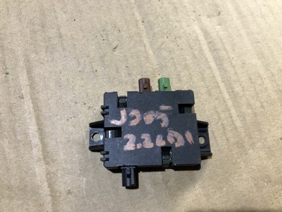 Модуль антенна mercedes c klasa w205 a2059058001 фото №1