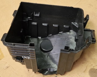 Корпус коробка предохранителей citroen c4 iii 9824510680 фото №1