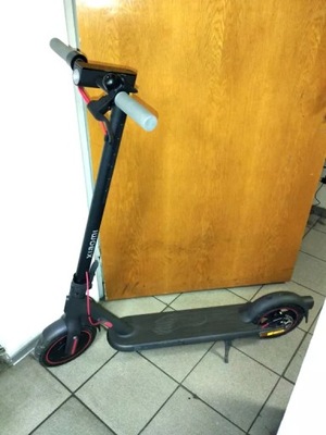 HULAJNOGA ELEKTRYCZNA XIAOMI ELECTRIC SCOOTER 4 PRO