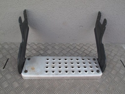 Підніжка з крепленнями входу do кабіни scania r s фото №1