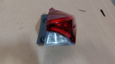 Фара правий задній led toyota auris 2 15- hb фото №1