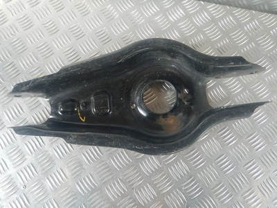 Tesla 3 y важіль задня 1044451-00-f фото №1