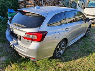 Чверть права задня велика subaru levorg poznań фото №1