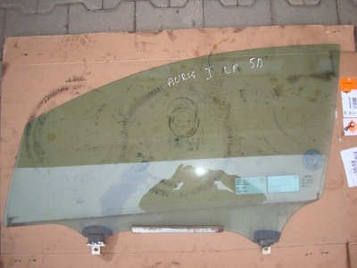 Toyota auris i 06-12 5d скло двері лівих передній фото №1