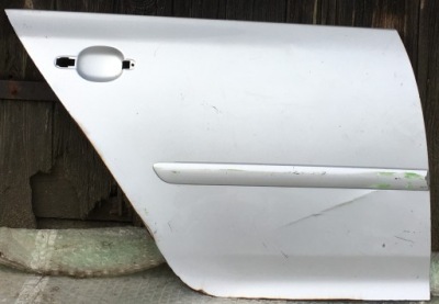 Обшивка дверь правых задняя vw golf v plus фото №1