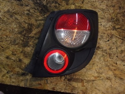 Chevrolet aveo t300 лампа права задня europa фото №1