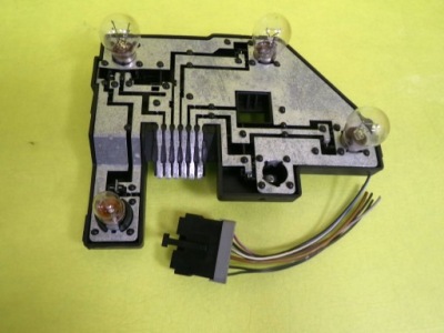 Вкладиш лампи правий задня opel vectra b 90568049 nr395 фото №1