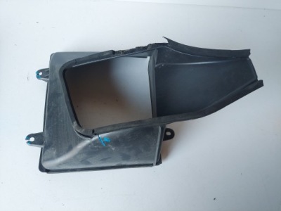 Maserati levante повітропровід впуск повітря правий фото №1