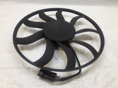 Cayenne 7p 10- вентилятор радиатора 7p0121203e фото №1