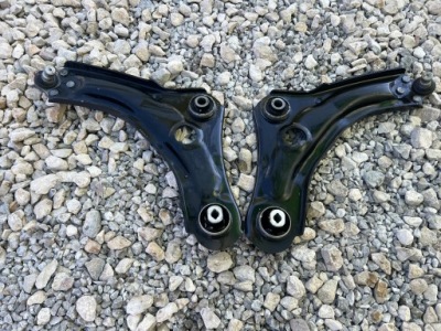 Renault megane iv рычаг левый перед фото №1