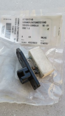 Toyota corrola резистор вентилятора 8713812140 фото №1