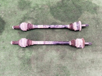 Bmw x5 f15 привідний вал задня 8609838 фото №1