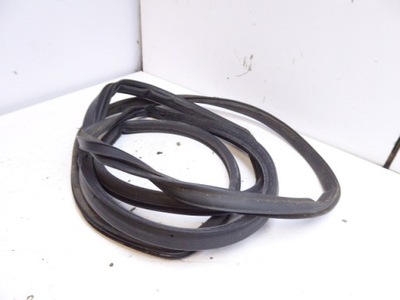 Toyota corolla verso i прокладка кузовная дверь задняя правая фото №1