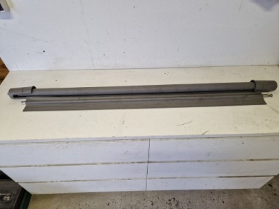 Шторка багажника mazda tribute 2.0 b 16v 00-07 124km фото №1