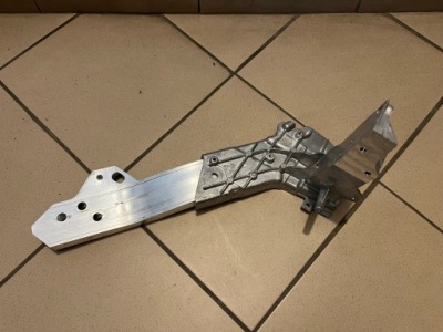 Mercedes glc w253 кронштейн поперечина відбійник wąs правий фото №1