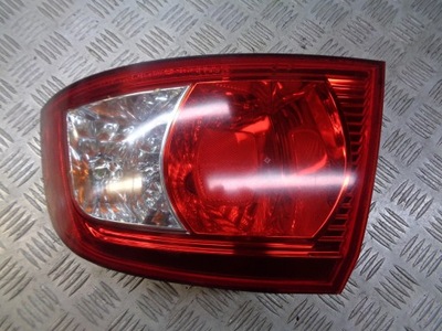 Лампа права задня kia magentis фото №1