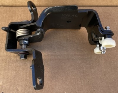 Ролик дверь vw t7 multivan 2023- 7t0843304j оригинал nowa фото №1