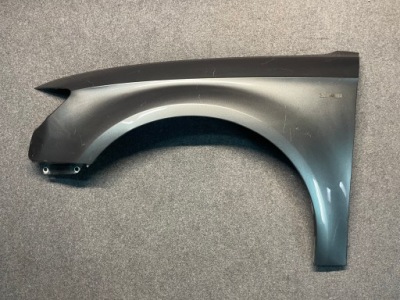 Audi a3 8v крыло левый передний oryg. фото №1