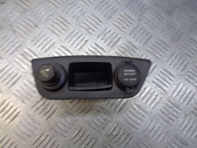 Роз'єм вхід 12v kia rio ii фото №1