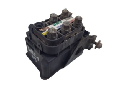 Mercedes s w221 розподільник підвіска airmatic фото №1